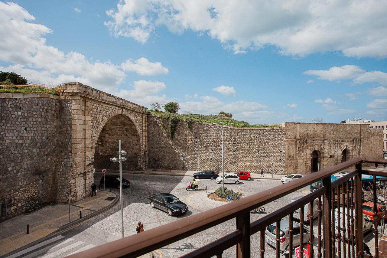 Super View Apartments Kandiye Dış mekan fotoğraf